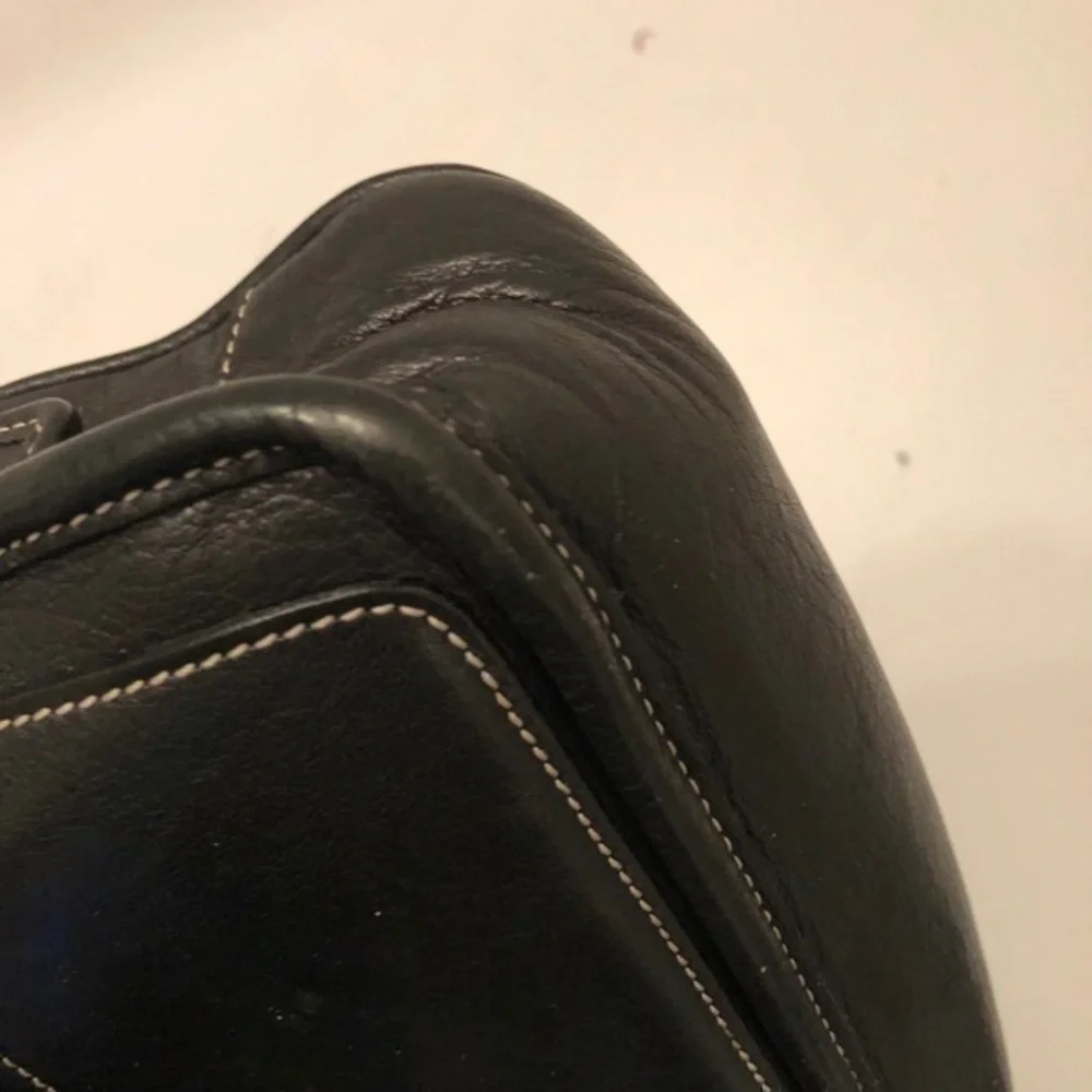Coach ultra rare vintage Y2K mini black leather soho flap bag 9127